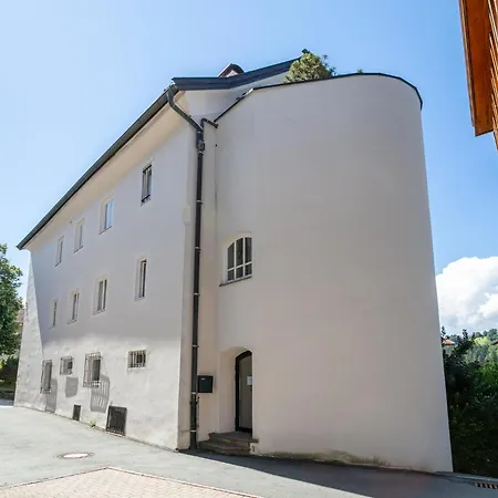 Tiroler Bergnest * هوبفغراتن إم بريكسنتال