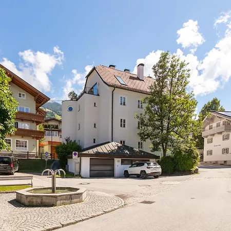 Tiroler Bergnest هوبفغراتن إم بريكسنتال